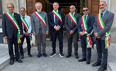 Aerei e navi per le isole minori, incontro alla Regione con i primi cittadini: &laquo;Serve potenziare i collegamenti&raquo;