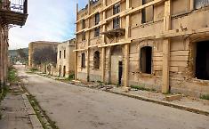 Poggioreale Antica: lavori Pnrr fermi, travi che sembrano maquillage e polemiche sulla sicurezza