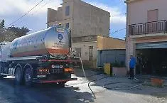 Mancano le autobotti L&rsquo;appello del prefetto