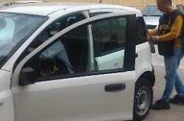 Usava l'auto di servizio per scopi personali, indagato dipendente Regione