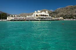 Mondello, come cambierà la spiaggia dei palermitani: addio alle cabine?
