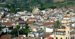Infiltrazioni mafiose, parroco di Maniace: «Fango su comunità onesta»