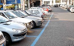 Catania, per la zona rossa sospese le strisce blu fino al 30 gennaio