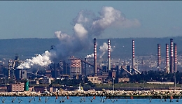 Inquinamento, chiusa inchiesta su petrolchimico siracusano: 23 indagati