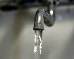 Palermo, Orlando revoca ordinanza sull'acqua: "E' potabile"