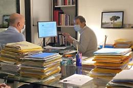 Coronavirus: i contagi in calo non frenano Musumeci, Sicilia blindata fino al 1° Maggio?