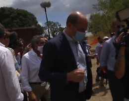 Congresso Pd, Zingaretti: &laquo;Dalla Sicilia corriamo per essere primo partito italiano&raquo;