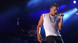 L' "Inedito acustico" di Francesco Gabbani al Teatro Antico di Taormina