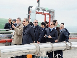 Musumeci a Enna, «In funzione la discarica di Cozzo Vuturo e 50 milioni da investire nella rete viaria»