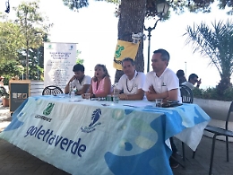 Nel mare di Sicilia si scarica troppa acqua maldepurata: ecco i luoghi da cui tenersi lontani...