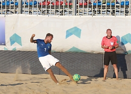 Euro Beach Soccer, l'Italia schianta la Francia e conquista le Superfinal