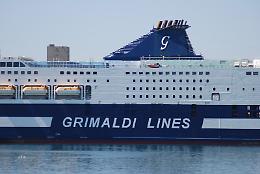 Mercantile lancia Sos al largo di Ustica: maritttimi salvati da traghetto Grimaldi