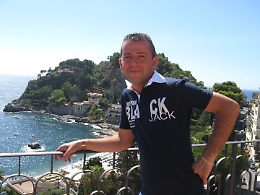 Tragico incidente al rientro da Roma
Sono morti due imprenditori di Gela