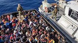 Lampedusa, seicento migranti sbarcati in poche ore