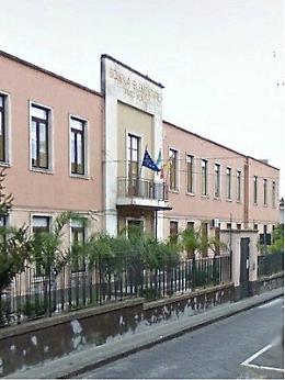 La proteste delle mamme: «Quella maestra andava arrestata»