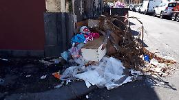 Catania, Via Grasso Finocchiaro: i rifiuti non sono stati rimossi