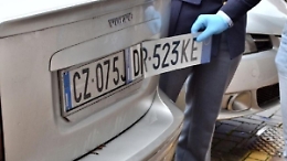 I furbetti della targa estera: 
sei auto sequestrate dalla Gdf