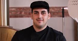 Altra sfida stasera per il pizzaiolo Santo Pitruzzella