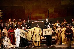 Al Bellini di Catania una "Madame Butterfly" più...leggera