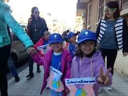 I bimbi in marcia a Catania per difendere i loro diritti