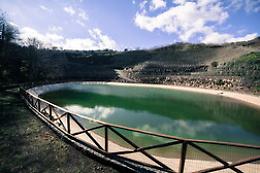 Nasce in un anfiteatro il rosso Etna doc che ha conquistato anche i francesi