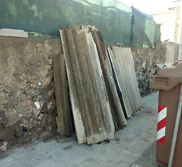 Stage amianto in Sicilia: migliaia di morti per tumore dal '98 ad oggi
