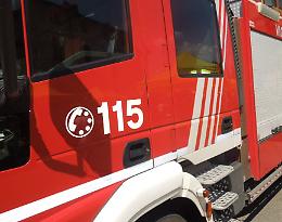 In fiamme cabina impianto fotovoltaico al Cus di Catania