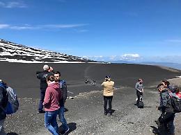"Parentopoli" e perimetrazione, l'Etna senza nuove guide