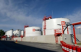 Priolo, da anni rubavano gasolio dalle tubazioni Lukoil: 7 indagati