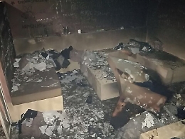 Immigrati incendiano per protesta tre padiglioni del Cpr di Caltannissetta