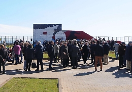 Catania, inaugurata piazza Cannav&ograve; La moglie: &laquo;Candido &egrave; qui con noi&raquo;