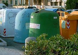 Maregrosso avrà la prima isola ecologica automatizzata: impianto smart h24 per plastica, vetro e Raee