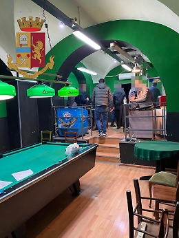 Catania, scoperta in via Plebiscito la bisca clandestina: denunce e multe per 170 mila euro