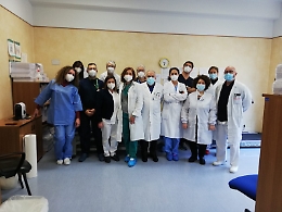 Paziente guarita dal Covid a medici di Acireale: &laquo;I vostri occhi mi davano coraggio&raquo;