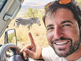 Gabriele Saluci, il videomaker gelese che gira il mondo e “parla” alle zebre