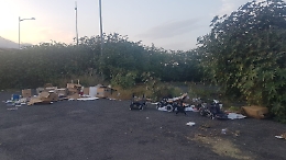 Aci Catena (Ct): via Nizzeti ritorna ad essere la strada dimenticata da tutti