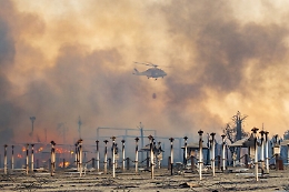 L'incendio alla Plaia, distrutte "Le capannine"