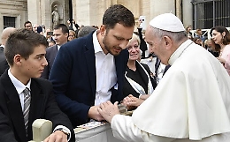 Il "Mattone del Mondo" sulla tomba del giudice Rosario Livatino