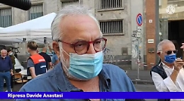 Il camper dei vaccini alla Fiera di Catania con l'attore Gino Astorina persuasore d'eccezione