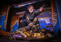 Cuticchio racconta l'Inferno di Dante con i suoi pupi