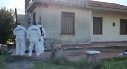 Jenny, dentro il casolare dove è stato trovato morto il presunto femminicida: video