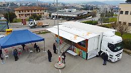 Catania, camper per la prevenzione oncologica "porta a porta"