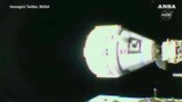 Il taxi spaziale ha raggiunto la Iss in orbita a 400 km di quota