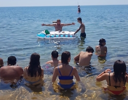 Messa in mare: parroco indagato da Procura di Crotone