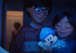 "Il dono", nel corto di Natale della Disney l'amore di una famiglia allargata