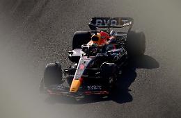 Gp Abu Dhabi: ultima pole è di Verstappen, seconda fila Ferrari