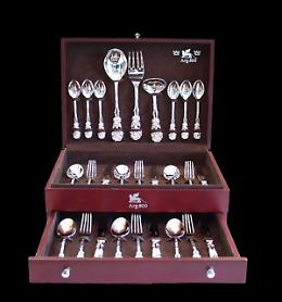 Come pulire le posate d'argento? Dalla birra al bicarbonato ecco 6 rimedi naturali