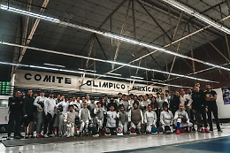 La scherma come veicolo per la crescita dei giovani