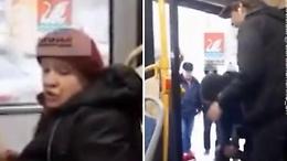 Russia, donna critica la guerra in Ucraina: insultata e trascinata fuori dal bus