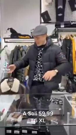 E su Tik Tok c'è chi vende montoni Matteo Messina Denaro style: il video choc